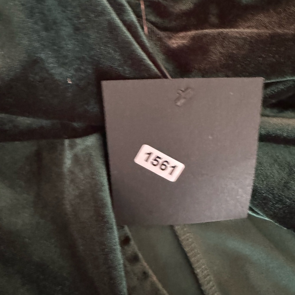 Lulus Elegant V-Neck Green Velvet Dress XL - Picture 12 of 15